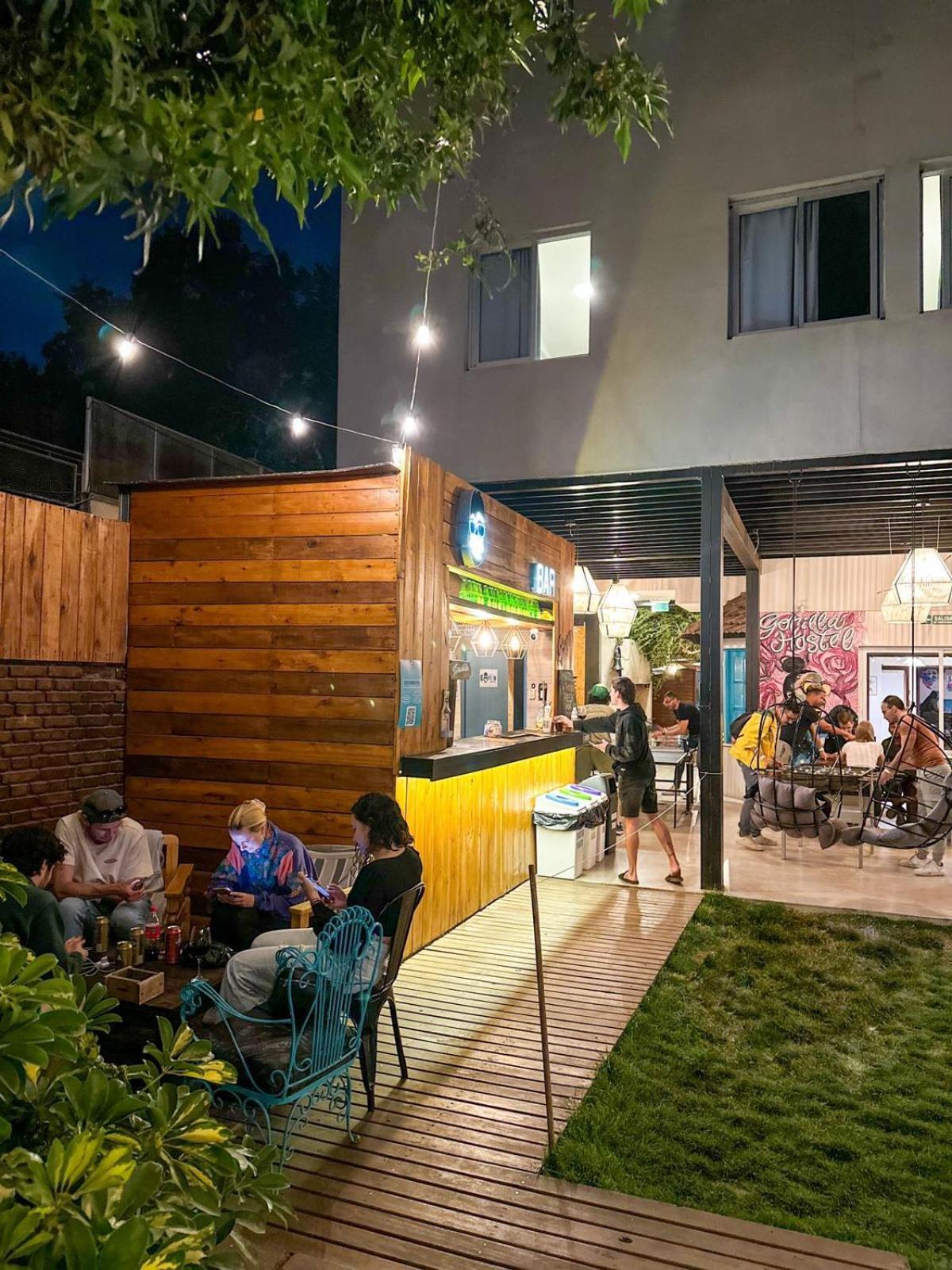 Gorilla Hostel Mendoza Dış mekan fotoğraf