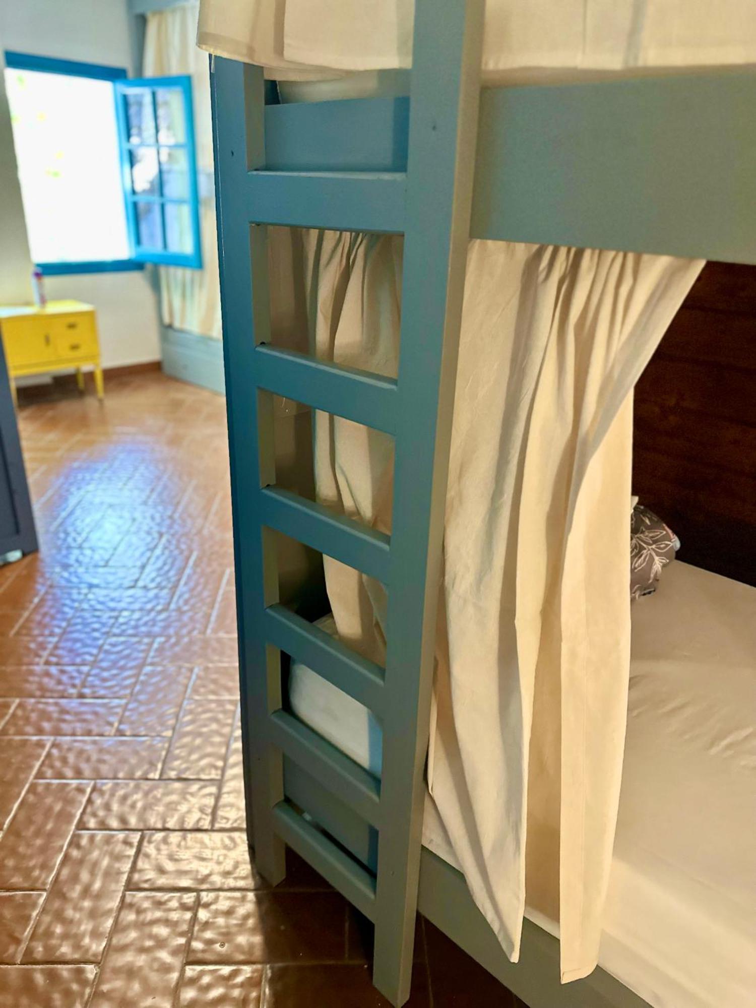Gorilla Hostel Mendoza Oda fotoğraf