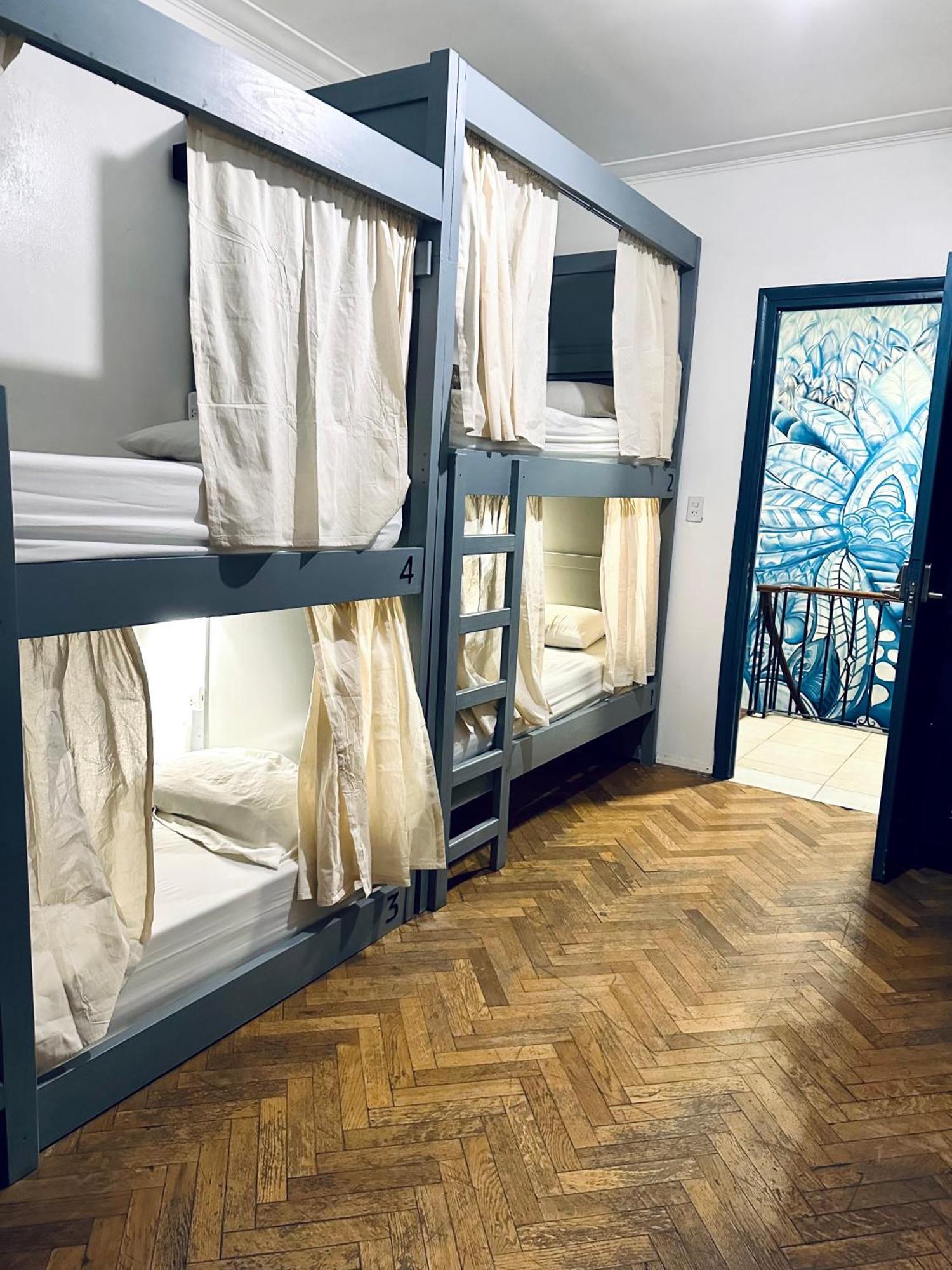 Gorilla Hostel Mendoza Dış mekan fotoğraf