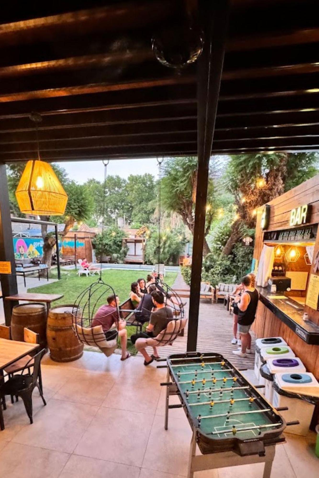 Gorilla Hostel Mendoza Dış mekan fotoğraf
