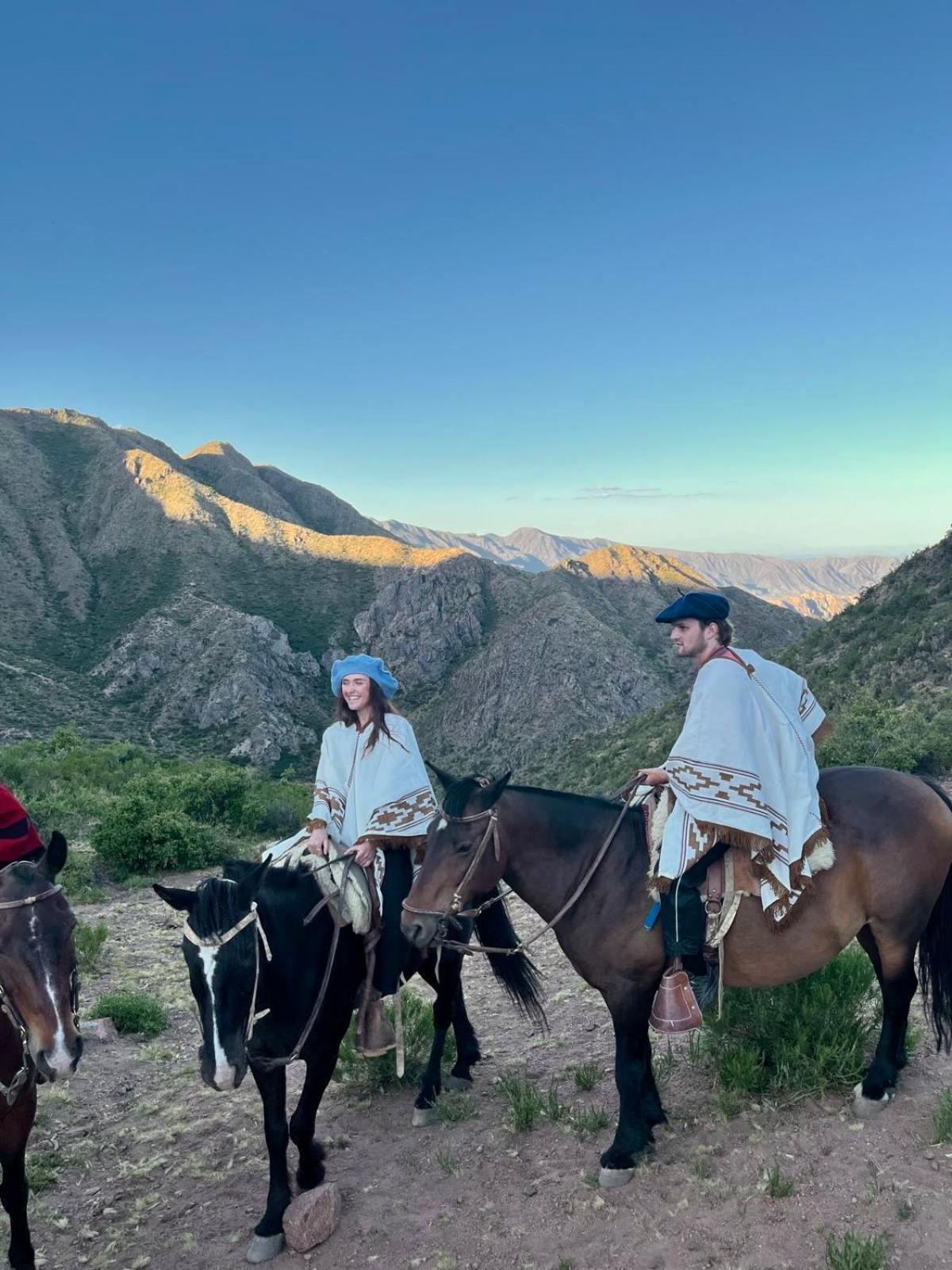 Gorilla Hostel Mendoza Dış mekan fotoğraf